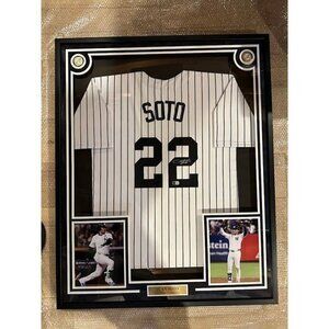 Juan Soto signed autographed New York Yankees Custom Jersey Framed Beckett